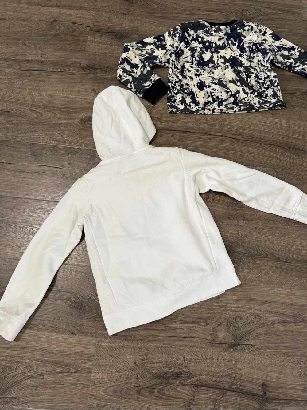 Nike White Hoodie with Pink Swoosh & Navy Camo Gold-Logo Sweatshirt Set